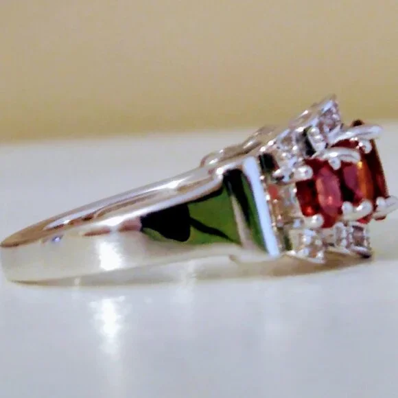 Stunning red garnet ring! - Picture 5 of 7